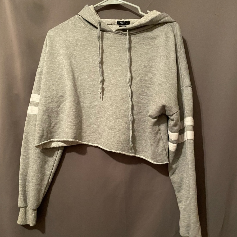 Crop top sweater